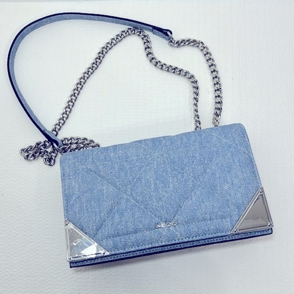 Aldo Light Wash Denim Quilted‎ Crossbody Bag Silver Chain Strap Blue